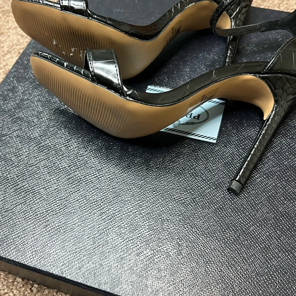 NWOT Express Crock Embossed Black Ankle Wrap Heels - Picture 6 of 6